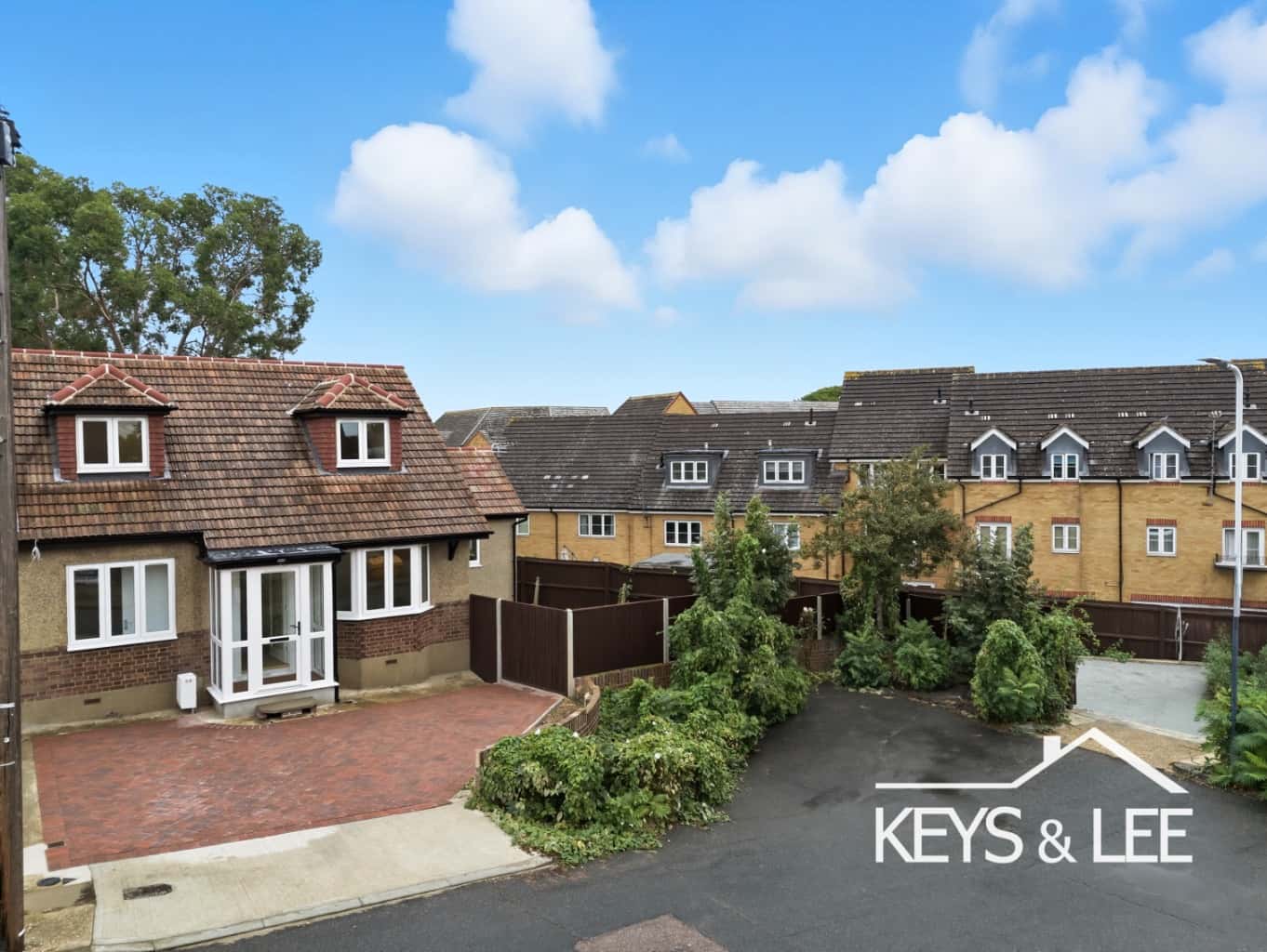 Recently refurbished 3 bed chalet style home with stunning open plan kitchen and wrap around garden. property first image