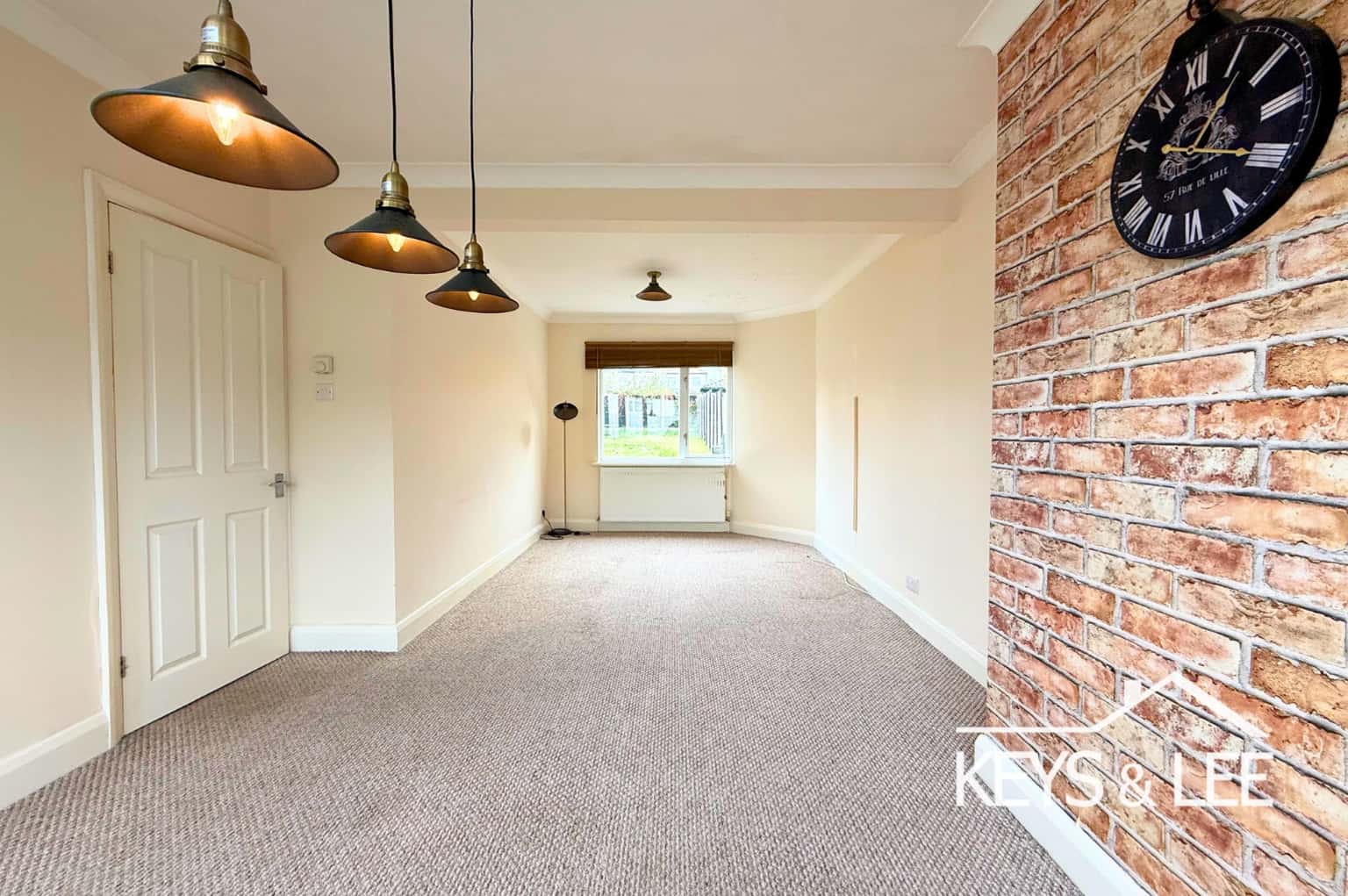 A modern 2 double bedroom house with a large garden, near to Clockhouse Primary School. property first image