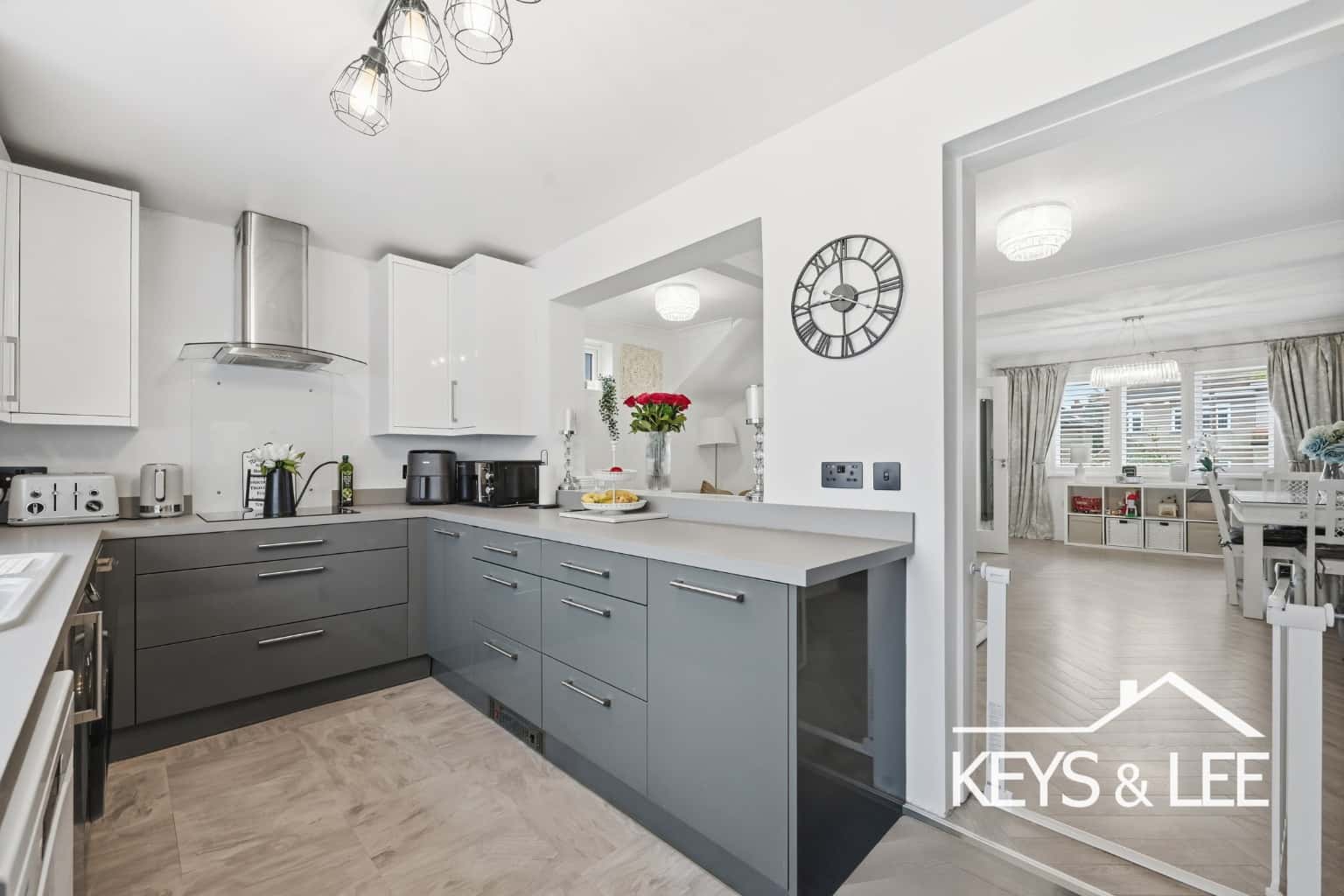 Stylish 4 bedroom house with 2 bathrooms, contemporary kitchen extension and landscaped garden. property first image