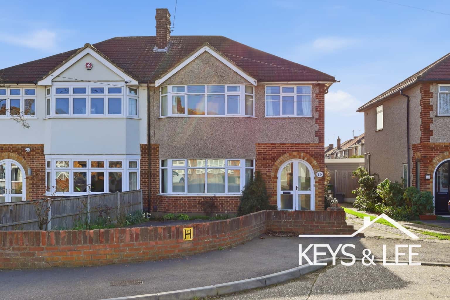 A chain free, family house that has great potential for modernisation and extensions. property first image