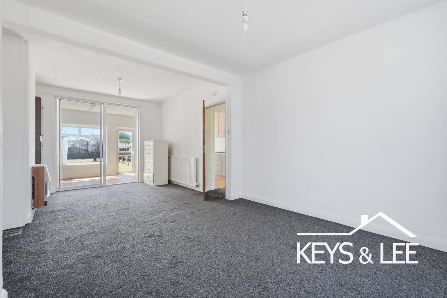 Freshly decorated home near to Queens hospital with 3 bedrooms, 2 reception areas and a long garden. property first image